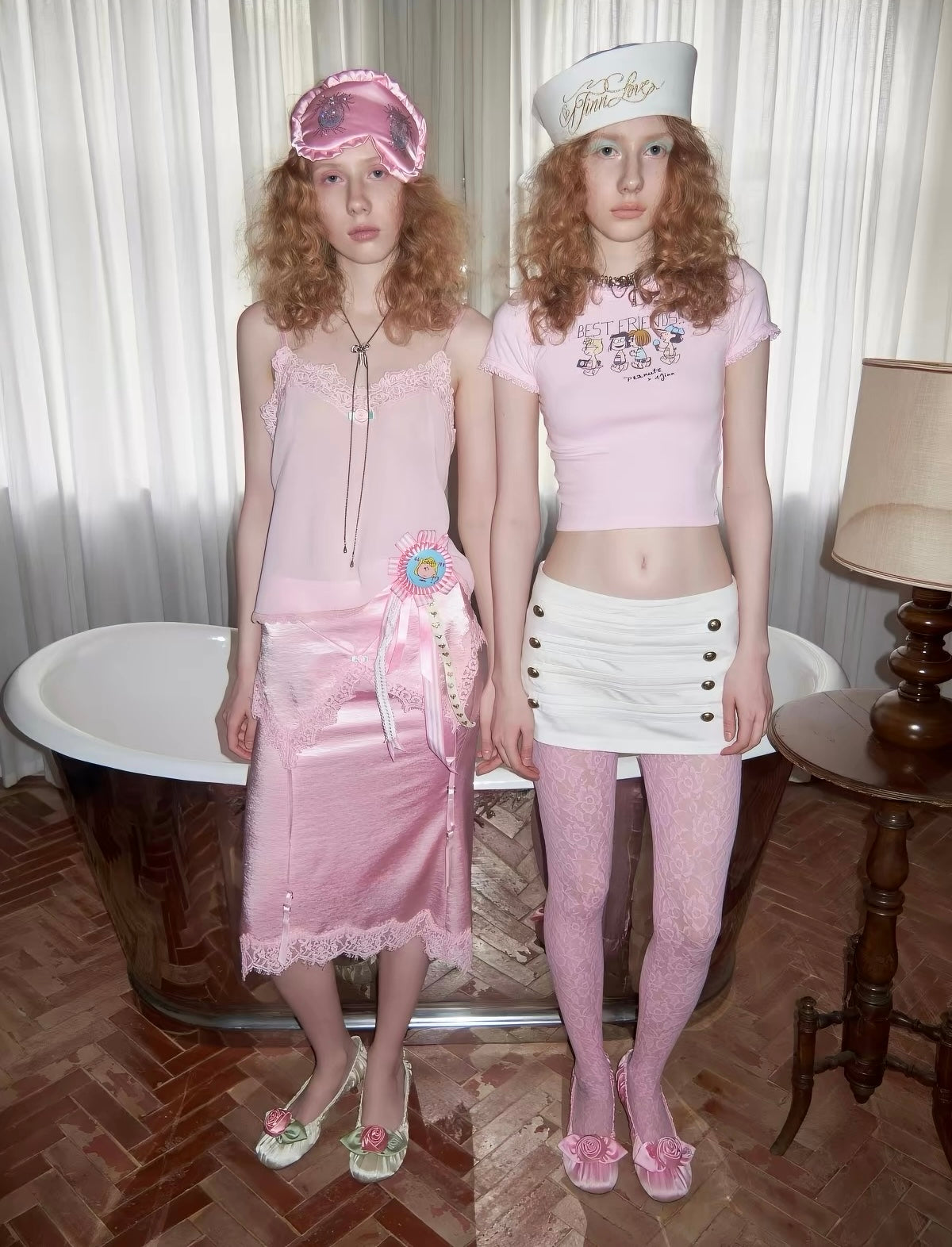 Peanuts Print Crop Tee